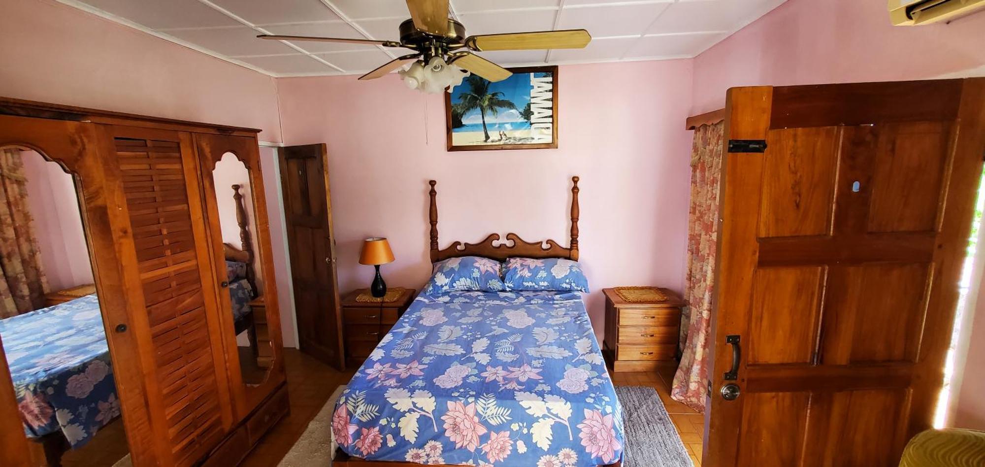 Little Shaw Park Guest House Ocho Rios Eksteriør billede