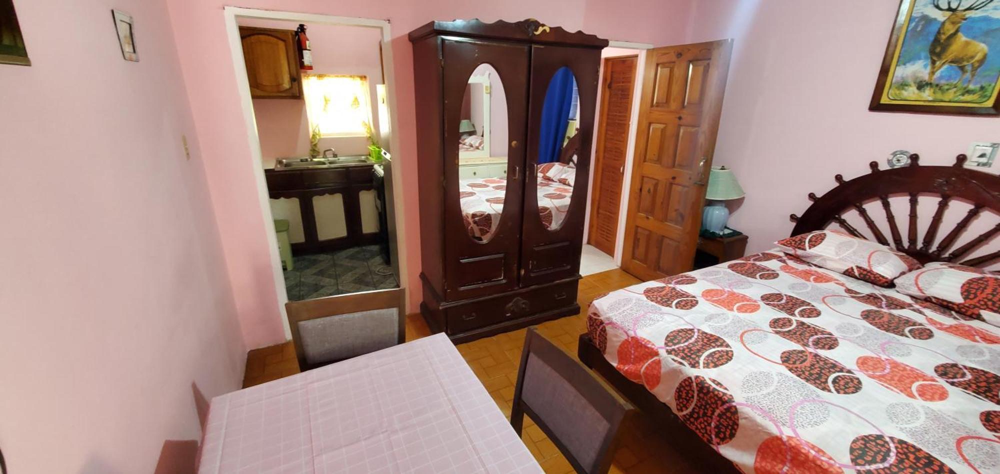 Little Shaw Park Guest House Ocho Rios Eksteriør billede