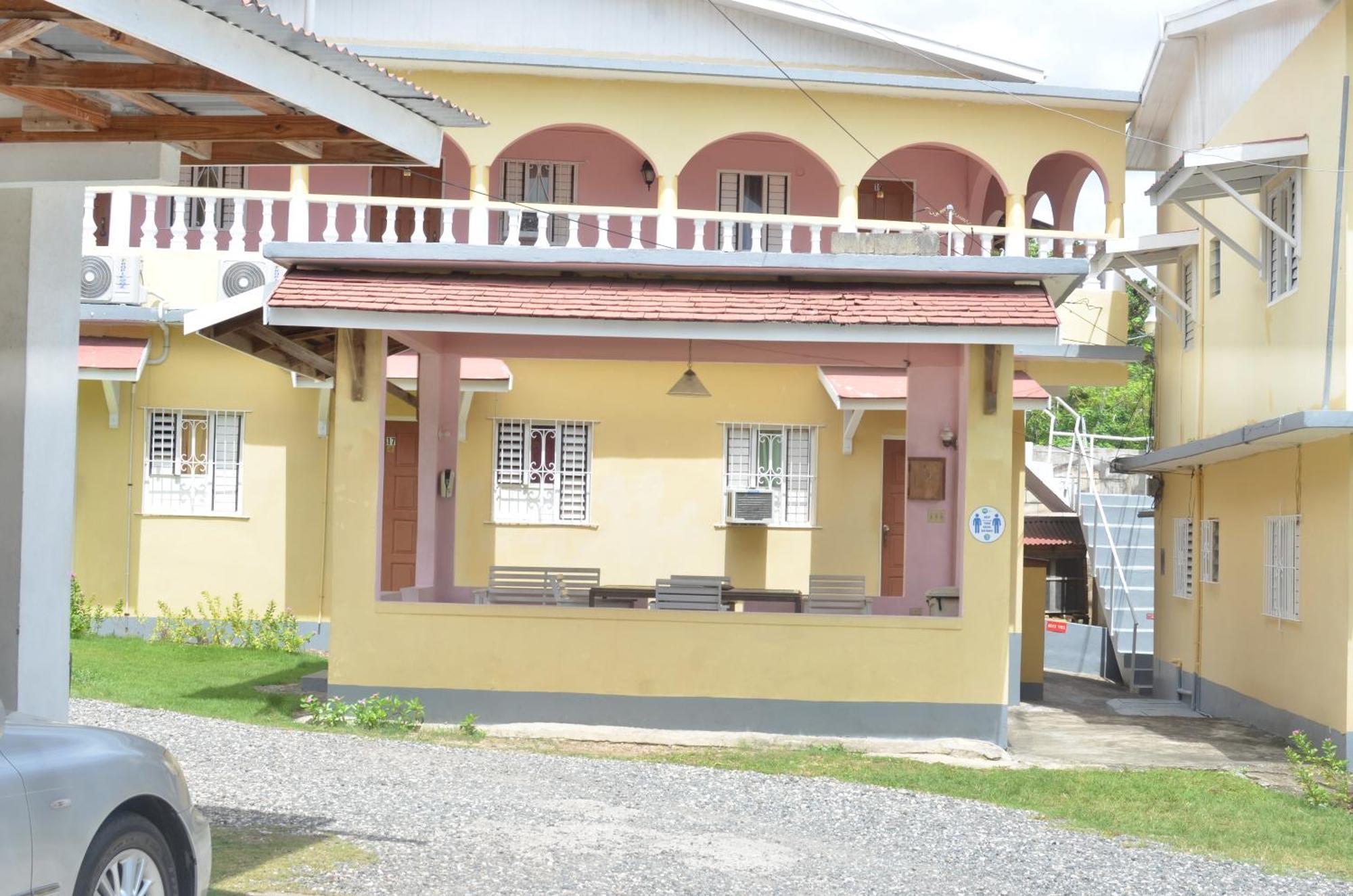 Little Shaw Park Guest House Ocho Rios Eksteriør billede